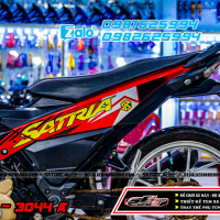 tem trùm xe satria đỏ đen 2044a
