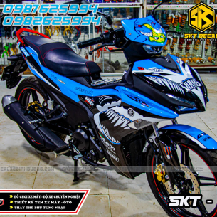 tem-trum-exciter-155-xanh-trang-den-ca-map