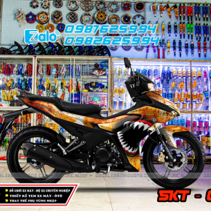 tem-trum-exciter-155-cam-trang-den-do-ca-map-061