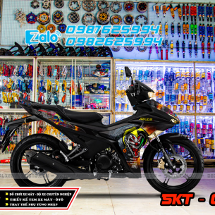 tem-trum-exciter-155-den-vang-chu-he-joker-097