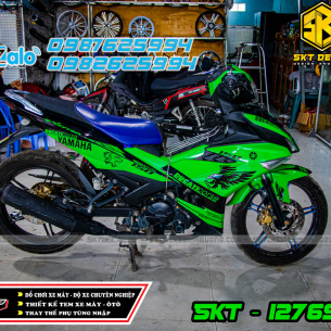 tem-trum-xe-excter-150-xanh-den-dai-bang