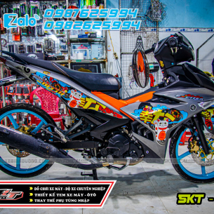 tem-roi-xe-exciter-150-xanh-vang-meo-than-tai