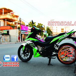 tem-winner-150-xanh-trang-amg