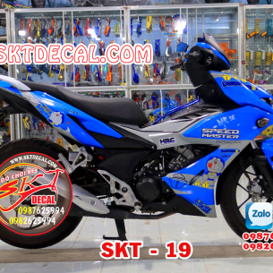 tem-trum-winner-x-xanh-bac-doremon