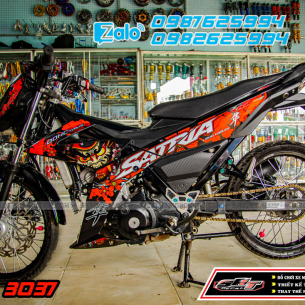 tem-trum-xe-satria-samurai-do-den