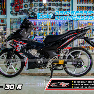 tem-roi-xe-winner-x-den-trang-do-king-drag