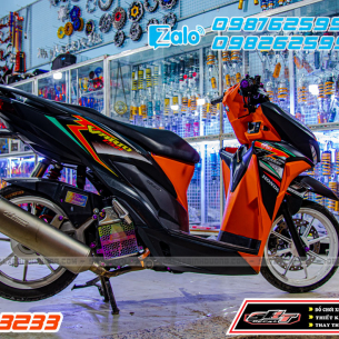 tem-roi-xe-vario-cam-den-chi