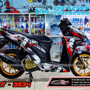 tem-trum-xe-vario-do-trang-mat-quy