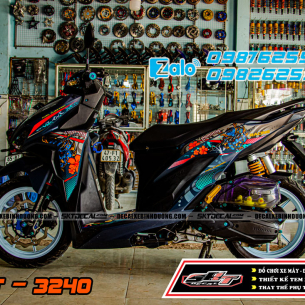 tem-roi-xe-vario-samurai-xanh-den-3240