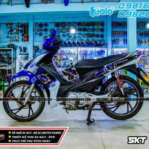 tem-trum-xe-axelo-xanh-trang