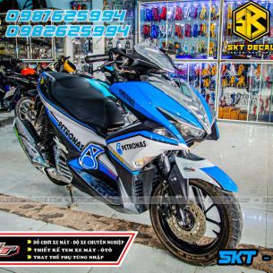 tem-trum-xe-nvx-xanh-bac-petronas